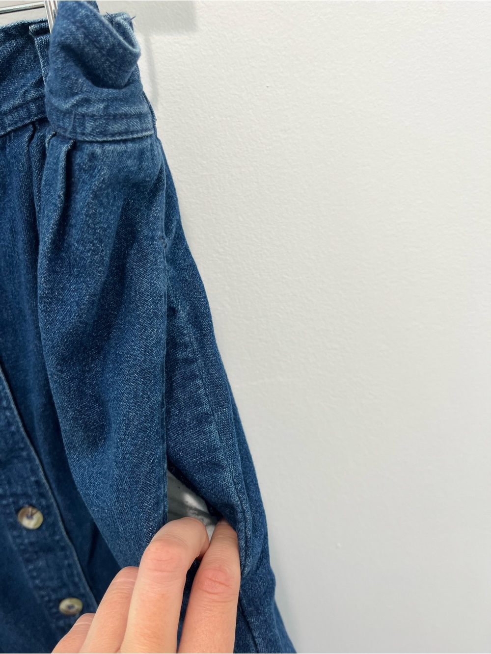 Vintage TY WEAR Classic Blue Button-Front Denim Midi Skirt - Picture 5 of 9